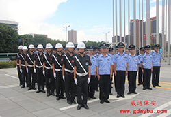 東莞保安公司威遠(yuǎn)驚呆，土豪金版人民幣居然被認(rèn)為是假鈔？